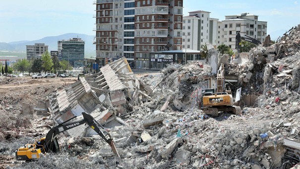Warning regarding excavation in the earthquake zone: If it mixes with the soil, crop yields will fall by approximately 30 per cent
